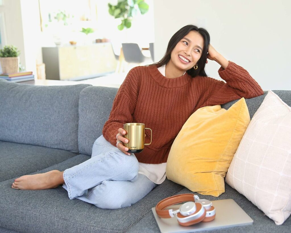 Ember Temperature Control Smart Mug 2, 10 Oz, App-Controlled Heated Coffee Mug with 80 Min Battery Life and Improved Design, Gold : Home  Kitchen Ember Temperature Control Smart Mug 2, 10 Oz, App-Controlled Heated Coffee Mug with 80 Min Battery Life and Improved Design, Gold : Home  Kitchen
