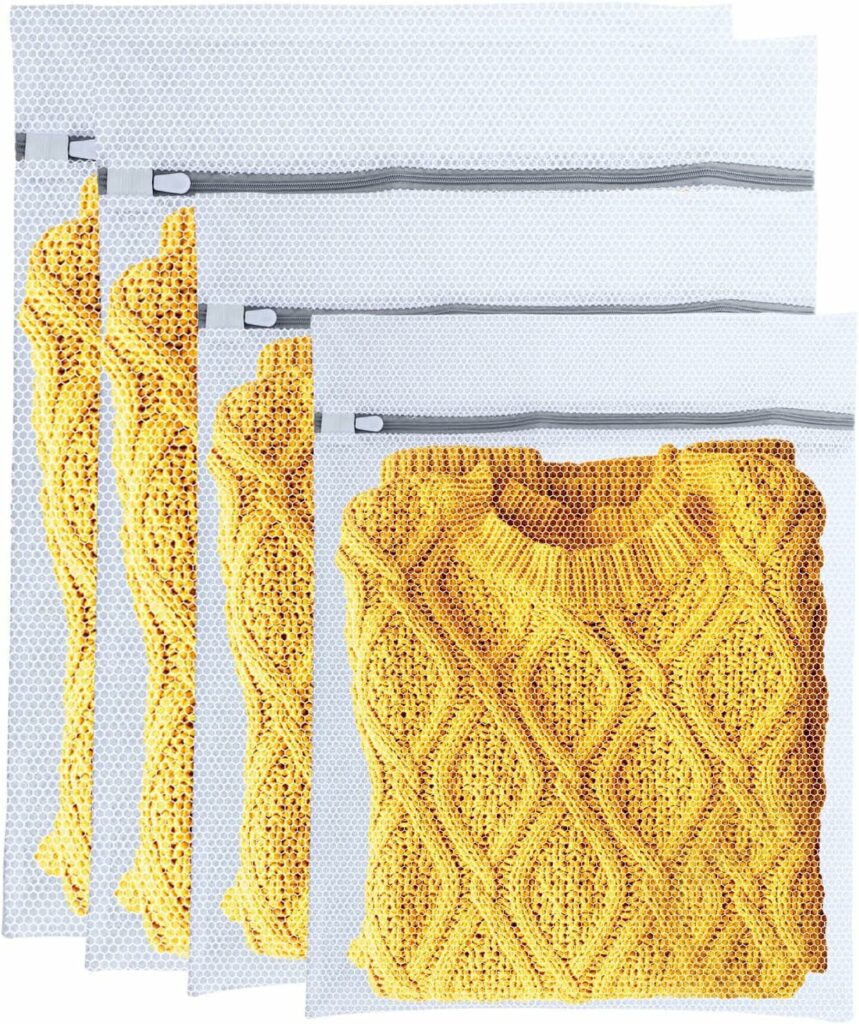 Laundry Bags Mesh Wash Bags (2 Large + 1 Medium + 1 Small), Reusable delicate laundry bag for College, Dorm, Storage Laundry Bags Mesh Wash Bags (2 Large + 1 Medium + 1 Small), Reusable delicate laundry bag for College, Dorm, Storage